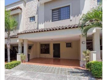 Casa en Venta Santa Ana, Santa Ana, San José