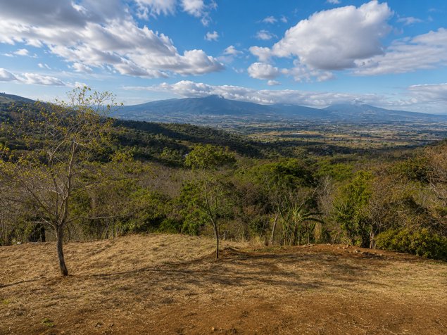 Lote con Vistas Panorámicas en Atenas – Listo para Construir in Palmares, Alajuela — $110,000 - Photo 2 of 4