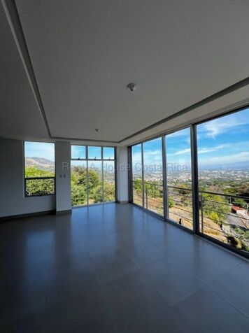 Alquiler Penthouse moderno 2 niveles con amenidades premium #26-2125 GS in Santa Ana, San José — $1,900