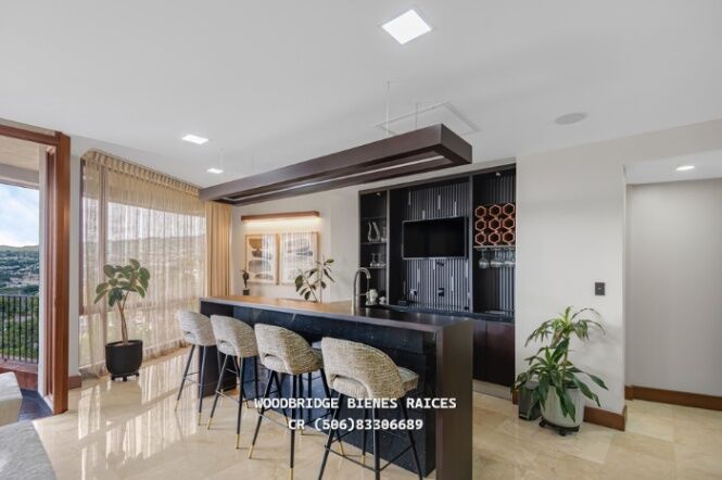 Monte Plata Escazú luxury furnished condo for rent $6.000 in San Rafael, Escazú, San José — $6,000