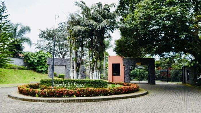 Exclusivo Lote de 835 m² en Condominio Hacienda El Paseo in Puente De Piedra, Grecia, Alajuela — ₡ 39 999 000 - Photo 2 of 20