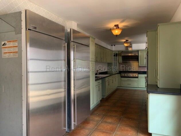 Venta de Hotel en San Antonio de Escazú. RAH 26-2007 in San Antonio, Escazú, San José — $1,500,000