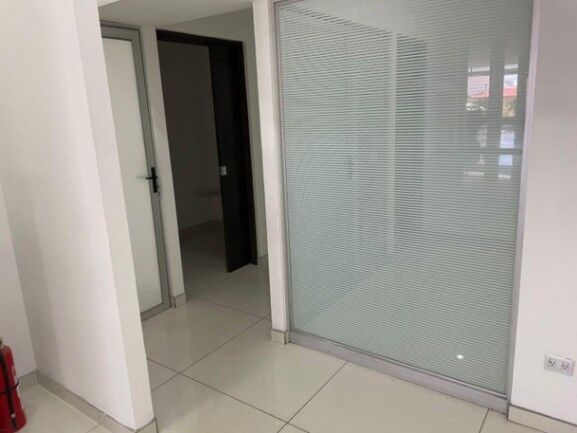 MLS-25-1795 VENTA LOCAL COMERCIAL SAN RAFAEL DESAMPARADOS in San Rafael Abajo, Desamparados, San José — $180,000