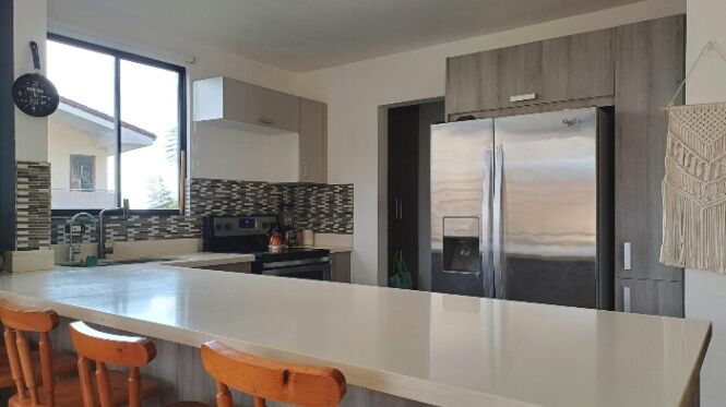 Venta de Casa en Montes de Oca, San Josê. RAH 25-1562 in Sabanilla, Montes De Oca, San José — $390,000