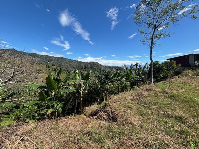 El lote perfecto para construir la casa de sus sueños en Atenas in Atenas, Alajuela — $49,000 - Photo 3 of 11