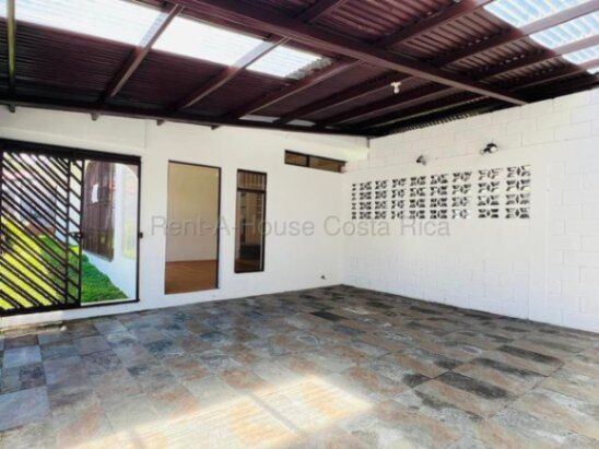 Viva rodeado de naturaleza, tranquilidad y seguridad en Coronado. in San Isidro, Vázquez de Coronado, San José — ₡ 130 000 000