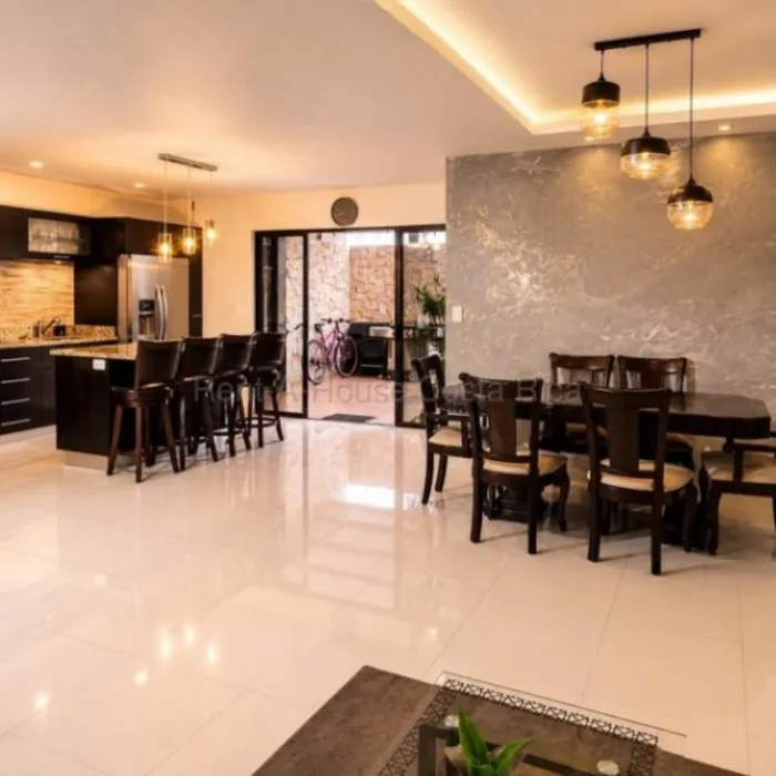 Alquiler de Casa AMUEBLADA en San José de Alajuela. RAH 27-191 en San José, Alajuela — $1,800 - Foto 2 de 19