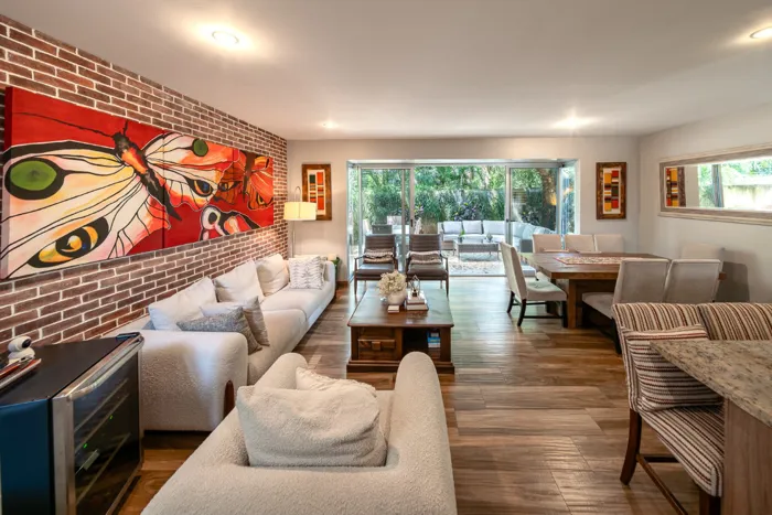 Venta de casa en condominio en Santa Ana Centro en Pozos, Santa Ana, San José — $315,000 - Foto 3 de 19