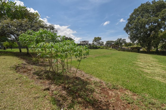 Lote de 1243.47m2 en Condominio La Cañada in San Rafael, Alajuela — $170,000 - Photo 3 of 12