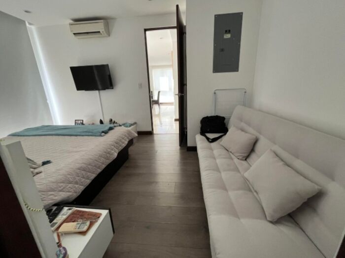 Se alquila apartamento totalmente amueblado en San Antonio Escazú 26-1120 in San Antonio, Escazú, San José — $1,250