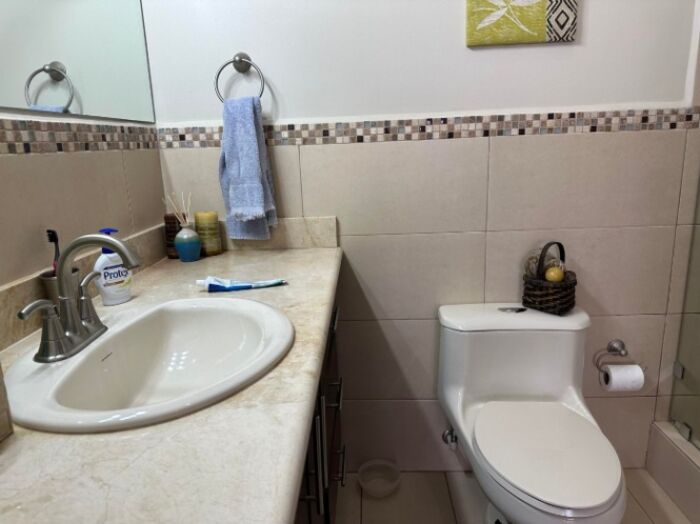 Casa en Venta en La Unión, Cartago.  in Concepción, La Unión, Cartago — $235,000
