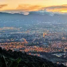 Venta de Lote en Carrizal de Escazú. OPORTUNIDAD DE INVERSIÓN en Escazú, San José — $360,000