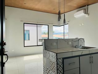 🏡 Apartamento en alquiler en Residencial Vistas del Volcán – Calle Zurquí in Guápiles, Pococí, Limón — 280 000 ₡ - Photo 4 of 15