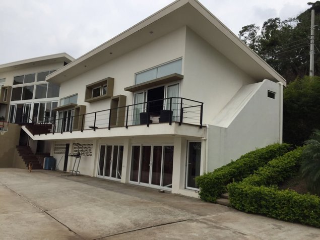 VENTA DE CASA DE LUJO, SAN JOSE, ESCAZU, JABONCILLOS in Escazú, San José — $1,500,000