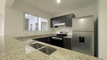 Venta de casa en San Antonio Escazú en San Antonio, Escazú, San José — $230,000 - Foto 5 de 23