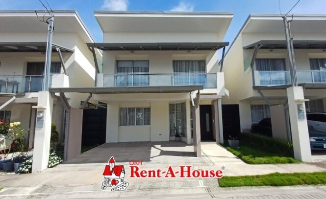 Venta de Casa en El Guarco, Cartago.  en El Tejar, El Guarco, Cartago — $247,000