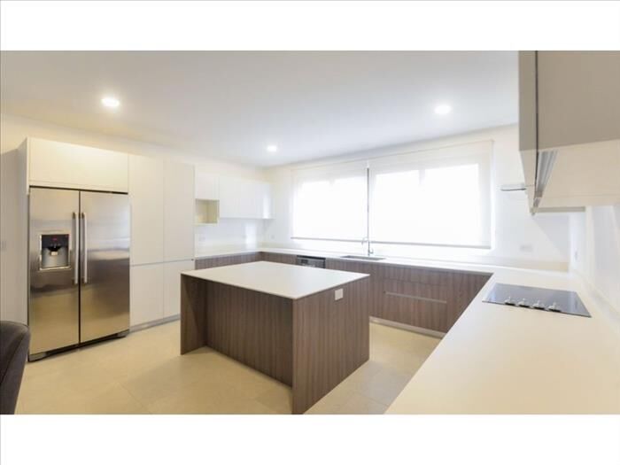 VENTA DE APARTAMENTO AMOBLADO, SAN JOSE, ESCAZU, CONDOMINIO VIVENTO en San Rafael, Escazú, San José — $1,015,000