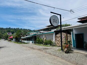 Hotel a la venta en Puerto Viejo en Cahuita, Talamanca, Limón — $1,350,000 - Foto 4 de 5