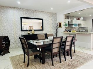 Venta de Casa en San Rafael de Escazú. RAH 26-1123 in San Rafael, Escazú, San José — $320,000 - Photo 2 of 20