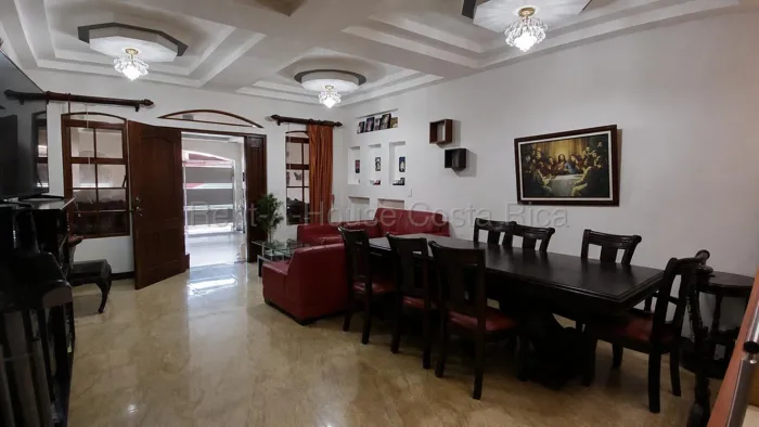 Venta de Casa en Gravilias, Desamparados con 4 Habitaciones #27-883 GS en Gravilias, Desamparados, San José — $186,000