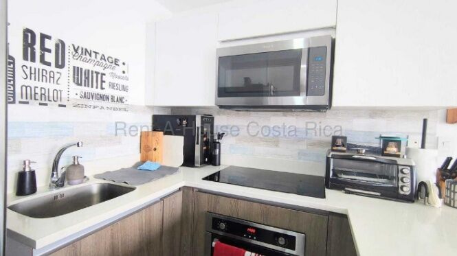 Venta de Apartamento en Escazú-San Rafael. RAH 27-94 en San Rafael, Escazú, San José — $199,500