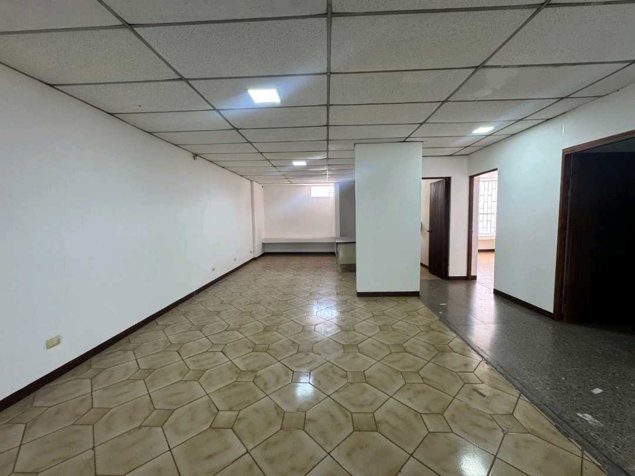 LOCAL EN SAN JOSE CENTRO. en Carmen, San José — $4,500 - Foto 3 de 22