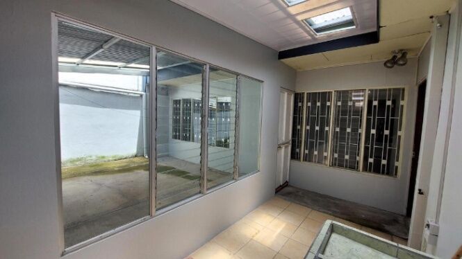 Venta de Propiedad Residencial y Comercial en Sabana Sur, San José. RAH 25-508 in Mata Redonda, San José — $495,000