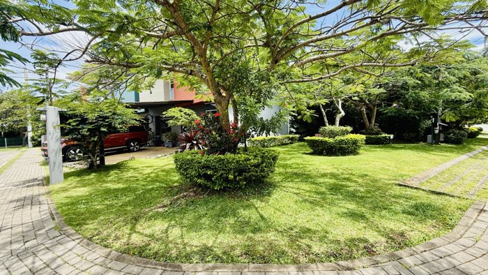 Venta Casa en Condominio Altos de Palermo, San Pablo, Heredia in Santiago, San Rafael, Heredia — $279,000 - Photo 3 of 32