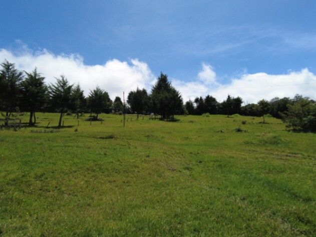 Venta de Lote en San José-Montana, Heredia. RAH 23-326 en San José de La Montaña, Barva, Heredia — ₡ 130 000 000