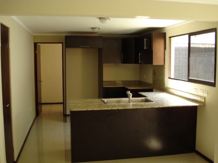 CASA A LA VENTA EN POZOS DE SANTA ANA CONDOMINIO LAJAS DEL RÍO in Pozos, Santa Ana, San José — $199,000