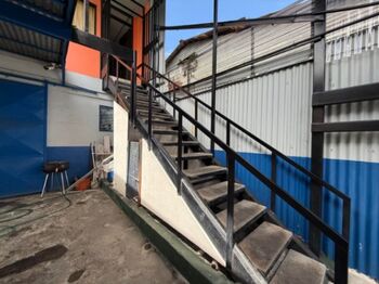 LOCAL COMERCIAL CON APARTAMENTO EN VENTA GOICOCHEA en Calle Blancos, Goicoechea, San José — $235,000 - Foto 4 de 10
