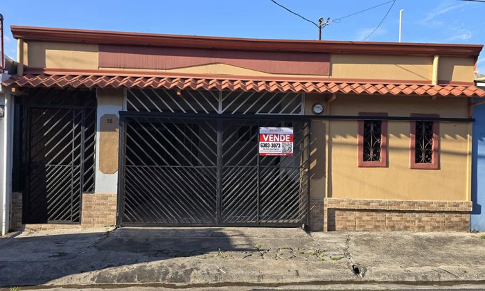 Venta de Casa en Mercedes Norte Heredia en Mercedes, Heredia — ₡ 78 750 000