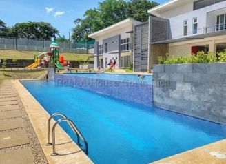 Venta de Casa en Condominio Hacienda Colón. RAH 26-2134 in Colón, Mora, San José — $230,000 - Photo 2 of 17