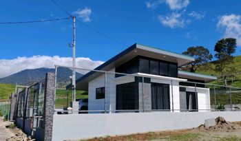 Hermosa Casa en Ciudad Quesada en Quesada, San Carlos, Alajuela — 110 000 000 ₡ - Foto 3 de 27
