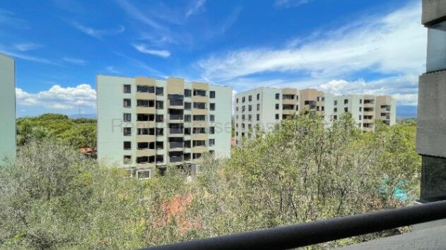 OPORTUNIDAD Ventad de Apartamento de 3 Habitaciones en Concasa  en San Rafael, Alajuela — $97,000