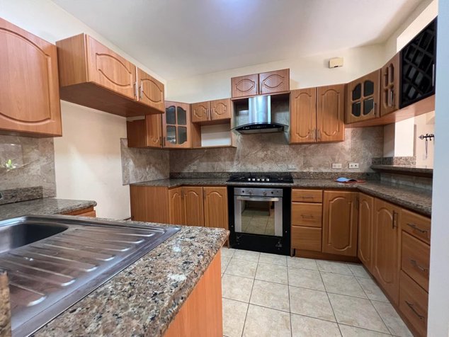 CASA EN VENTA EN MORA SAN JOSÈ in Colón, Mora, San José — $250,000