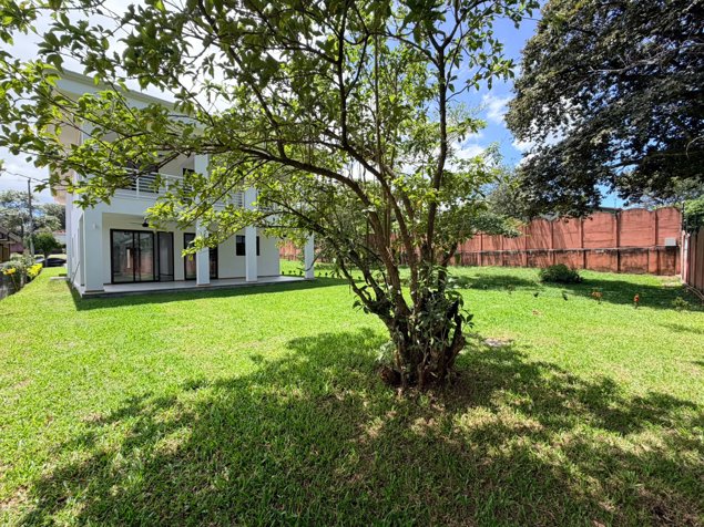 Se Alquila Casa de Lujo, Alajuela, La Guácima en Guácima, Alajuela — $3,750 - Foto 3 de 56