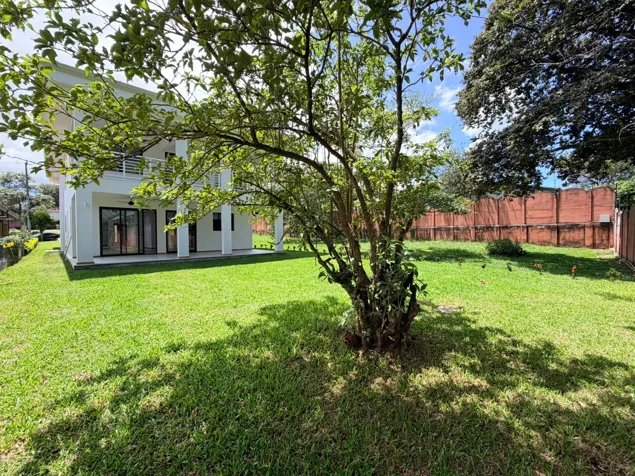Se Alquila Casa de Lujo, Alajuela, La Guácima en Guácima, Alajuela — $3,750 - Foto 3 de 56