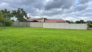 Lot for Sale in Lomas del Bosque Condominium, Grecia – 228 m²