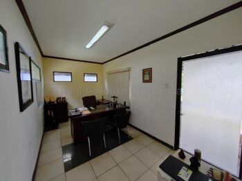 Alquiler de Bodega en Oreamuno-Cot , Cartago.  en Cot, Oreamuno, Cartago — $2,000 - Foto 4 de 15