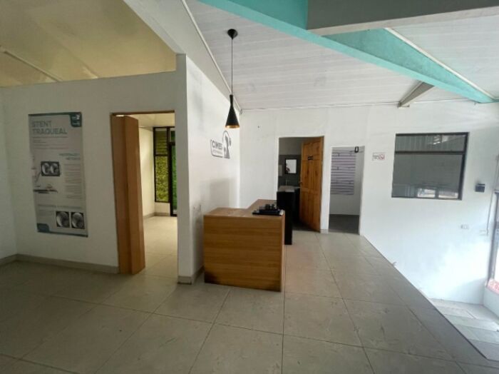 Venta de Local Comercial en Santo Domingo de Heredia. RAH 26-161 in San Vicente, Santo Domingo, Heredia — $196,080