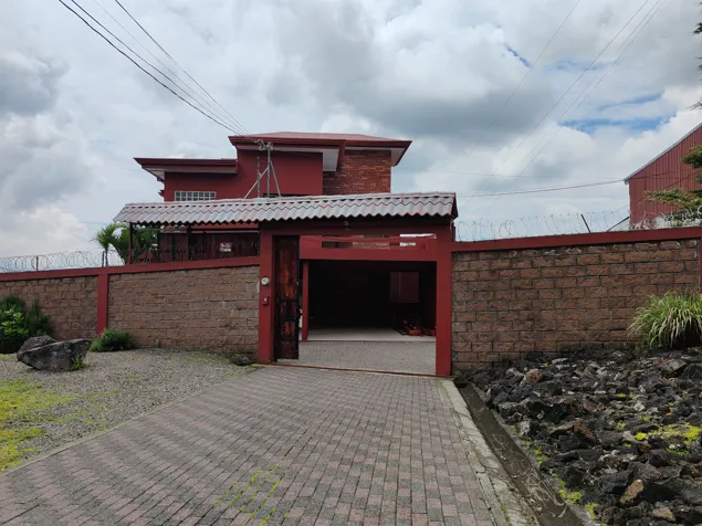 Casa en Venta Bosque de la Hoja, San Rafael de Heredia en Ángeles, San Rafael, Heredia — $495,000 - Foto 2 de 25