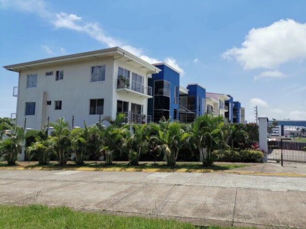 APARTAMENTO EN VENTA, REAL CARIARI HEREDIA, US$165.000 Cod#23-1355 in Ulloa, Heredia — $165,000