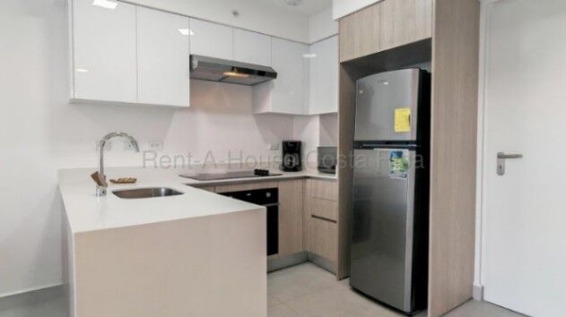 Alquiler de Apartamento en Uruca, San José. RAH 26-1930 en Uruca, San José — $1,200