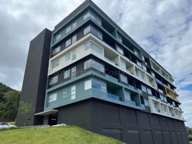 Alquiler de Moderno Apartamento a Estrenar en Santa Ana / Mls. 26-1960 OFC JB in Santa Ana, San José — $1,250