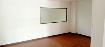 ALQUILER DE LOCAL COMERCIAL, SAN JOSÉ, SAN PEDRO, BARRIO DENT en San Pedro, Montes De Oca, San José — $837 - Foto 4 de 7