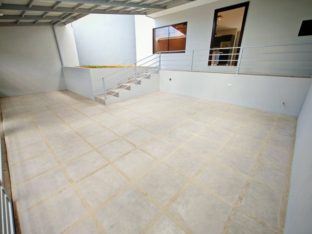 Venta de casa en Quizarco Santo Domingo de Heredia. en Pará, Santo Domingo, Heredia — ₡ 165 000 000 - Foto 3 de 26