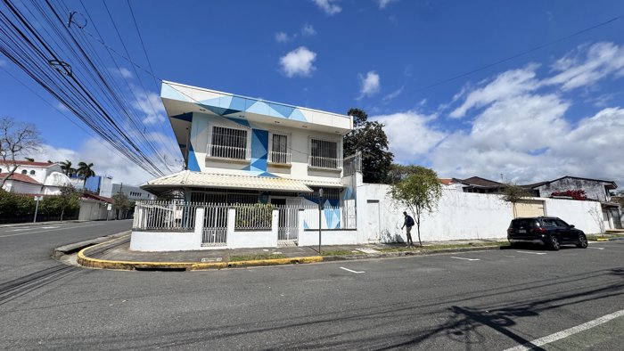 Alquiler edificio para consultorios u oficinas, Barrio Escalante (AD) en San Pedro, Montes De Oca, San José — $6,300