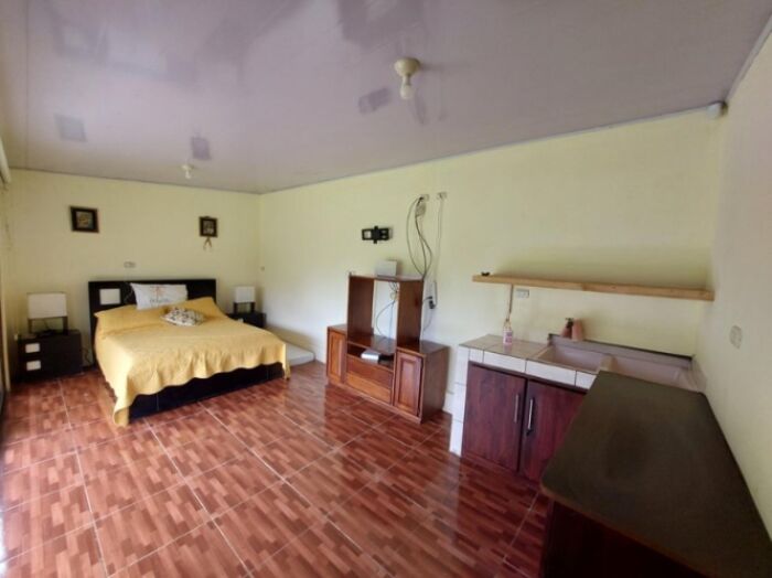 Venta de Finca + APTO,2 Ranchos y 2 Bodegas en San Rafael, Heredia. RAH 26-434 in Concepción, San Rafael, Heredia — ₡ 178 500 000