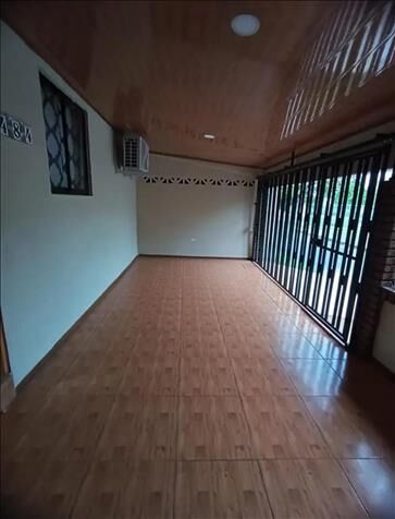 Vendo casa Carrizal  Puntarenas  en Chacarita, Puntarenas — ₡ 30 000 000